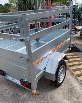 Remolque de carga con cartolas